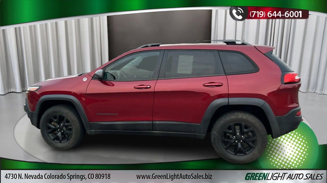 Used 2015 Jeep Cherokee Trailhawk w/ Trailer Tow Group image 2