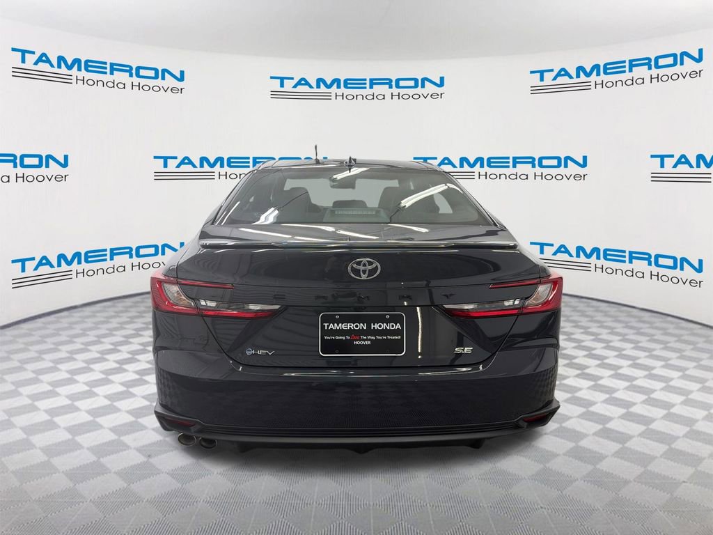 Used 2026 Toyota Camry SE w/ Convenience Package image 4