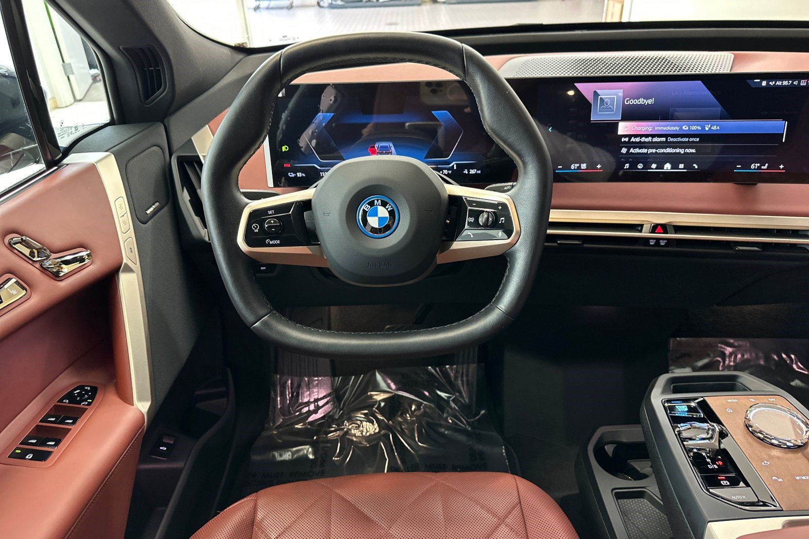 Certified 2024 BMW iX xDrive50 w/ Premium Package AWD/4WD image 29