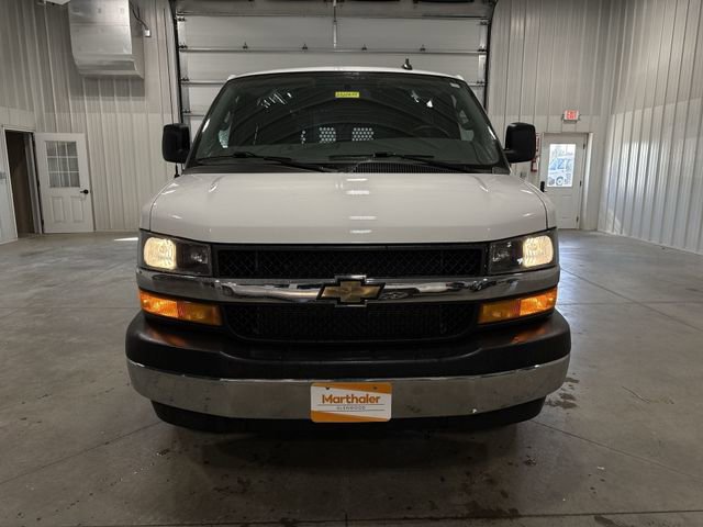 Used 2024 Chevrolet Express 2500 w/ Driver Convenience Package image 7
