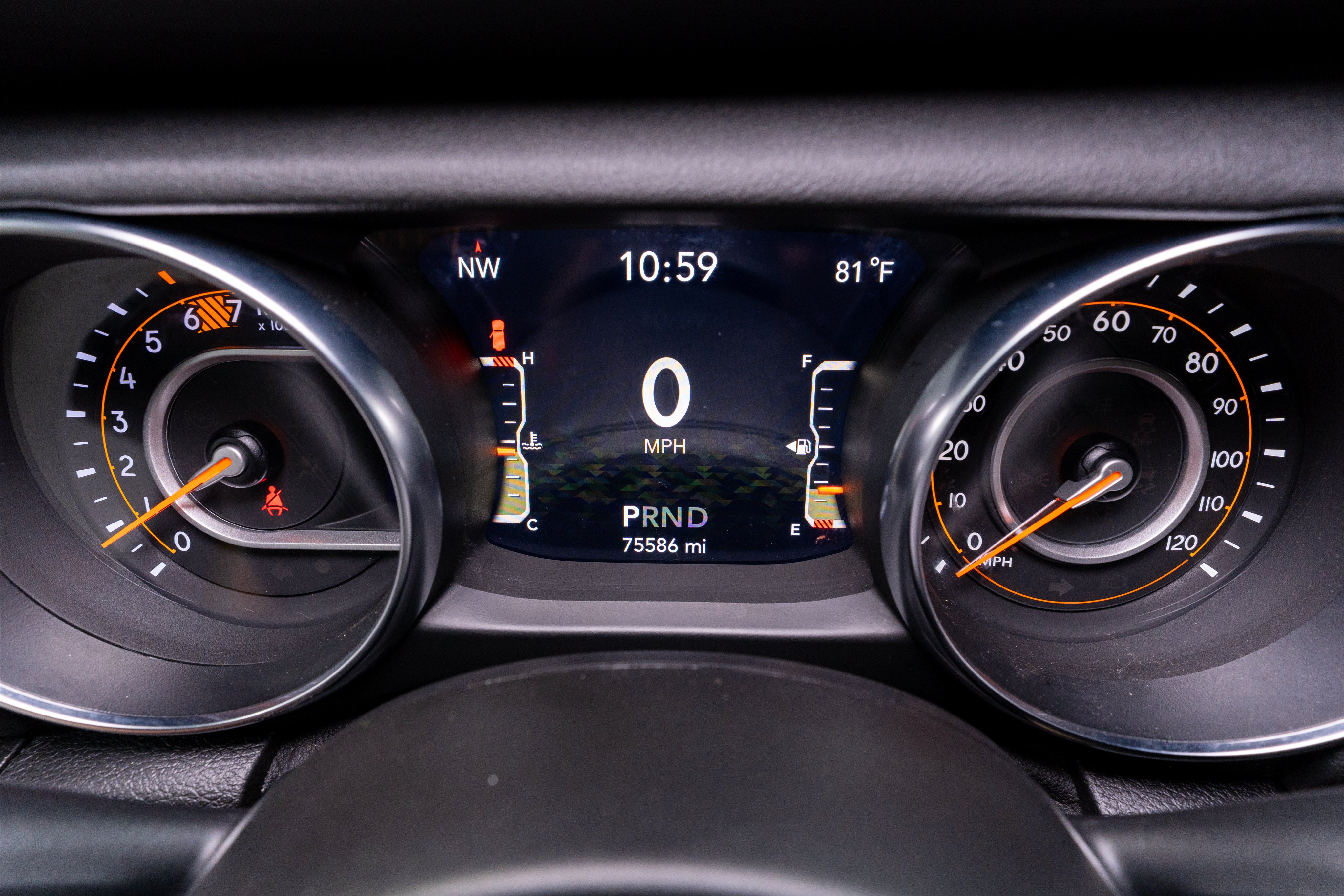 Used 2021 Jeep Wrangler Unlimited Sahara AWD/4WD image 23