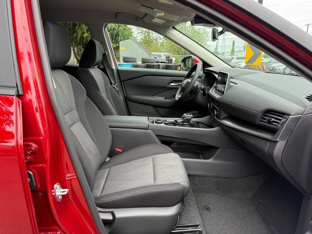 New 2026 Nissan Rogue SV AWD/4WD image 9