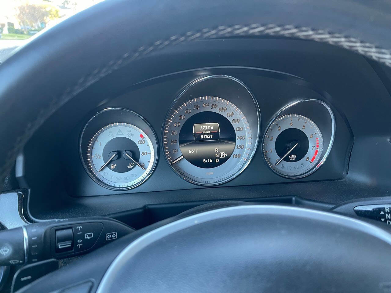 Used 2014 Mercedes-Benz GLK 350 2WD image 9