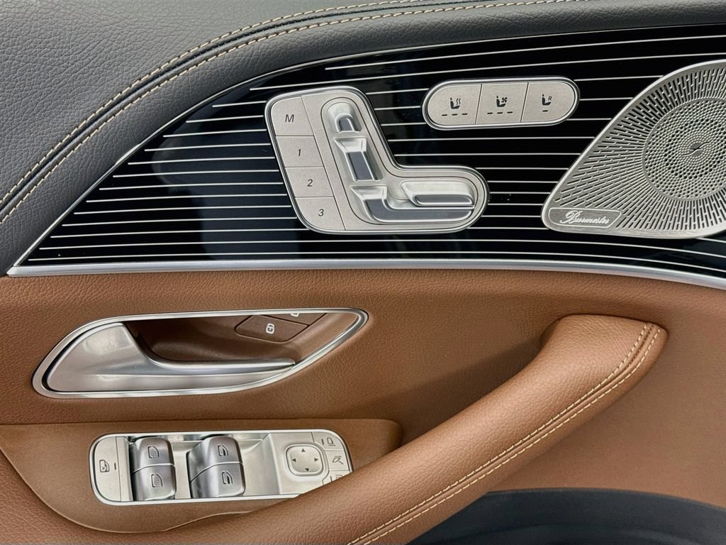 New 2026 Mercedes-Benz GLS 450 4MATIC image 22