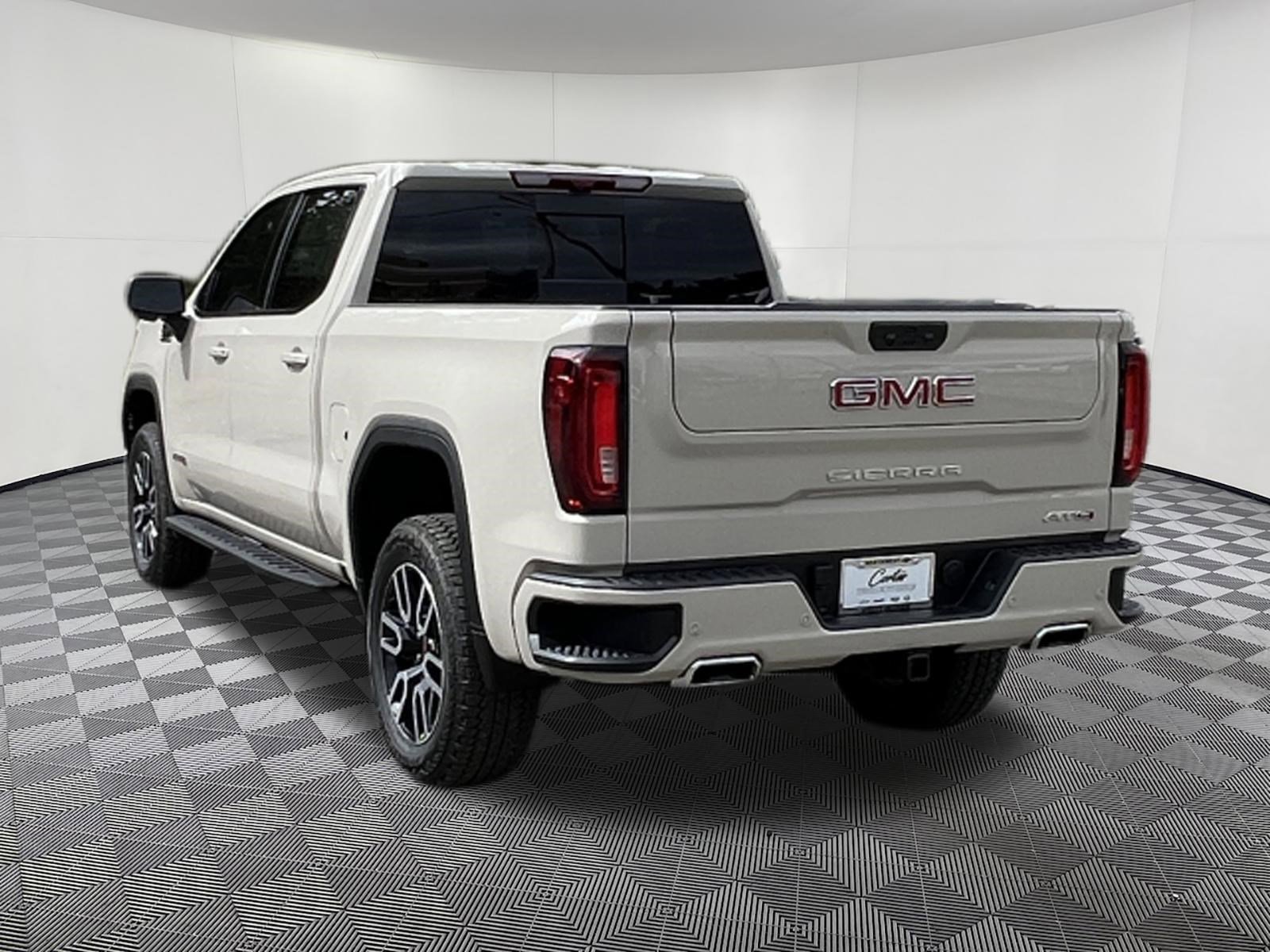New 2026 GMC Sierra 1500 AT4 AWD/4WD image 4