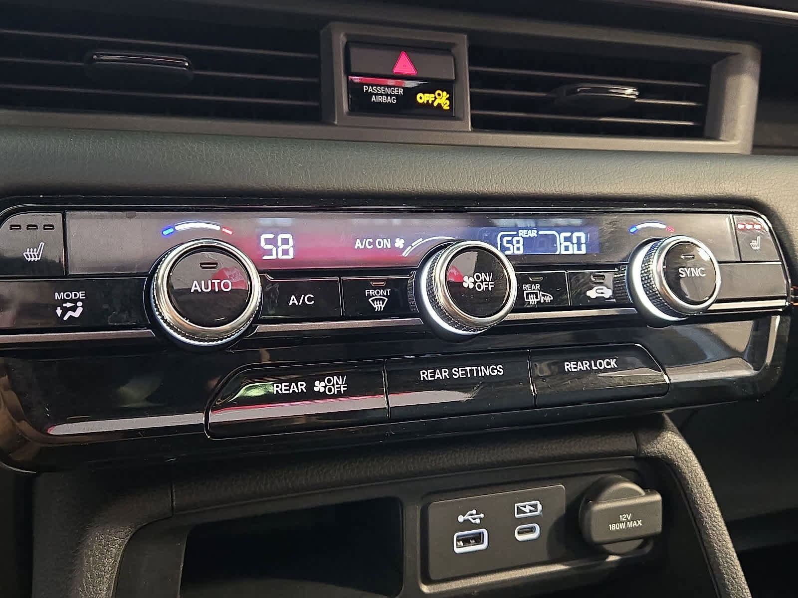 Certified 2025 Honda Pilot TrailSport image 18