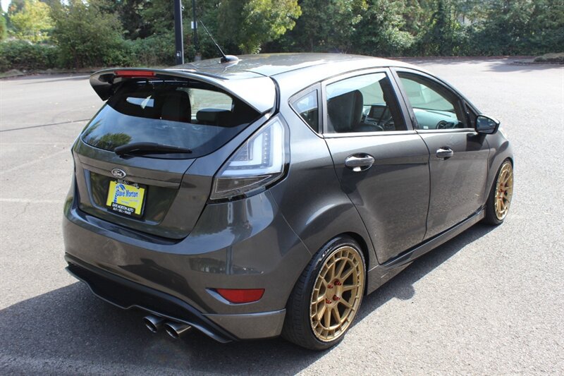Used 2018 Ford Fiesta ST FWD image 4
