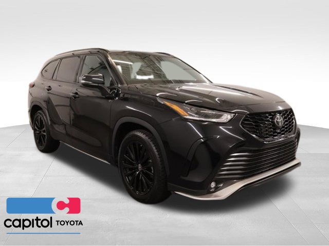 Used 2025 Toyota Highlander XSE AWD/4WD image 1
