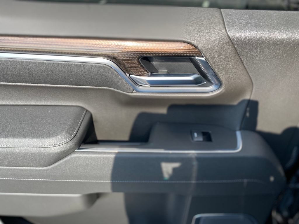 New 2026 Chevrolet Silverado 1500 LT Trail Boss w/ LT Trail Boss Premium Package AWD/4WD image 17