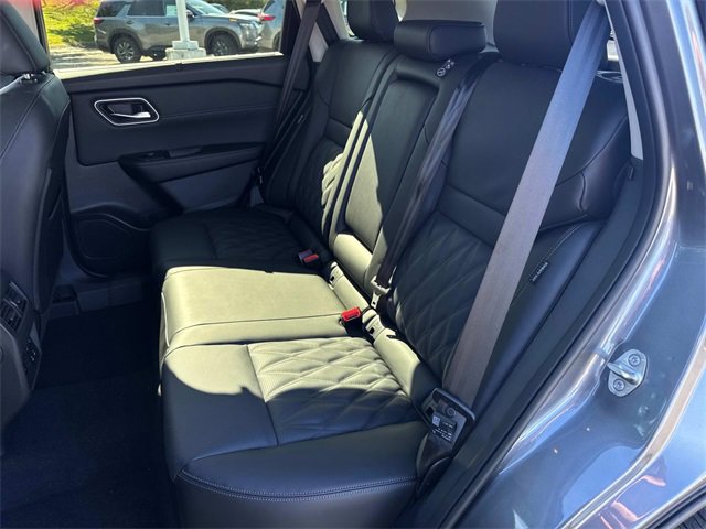 New 2026 Nissan Rogue Platinum w/ Platinum Premium Package image 16