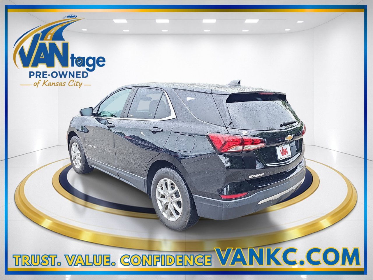 Used 2023 Chevrolet Equinox LT FWD image 9