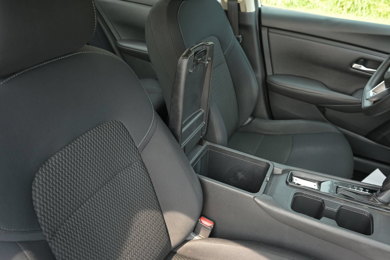 Used 2023 Nissan Sentra S FWD image 46