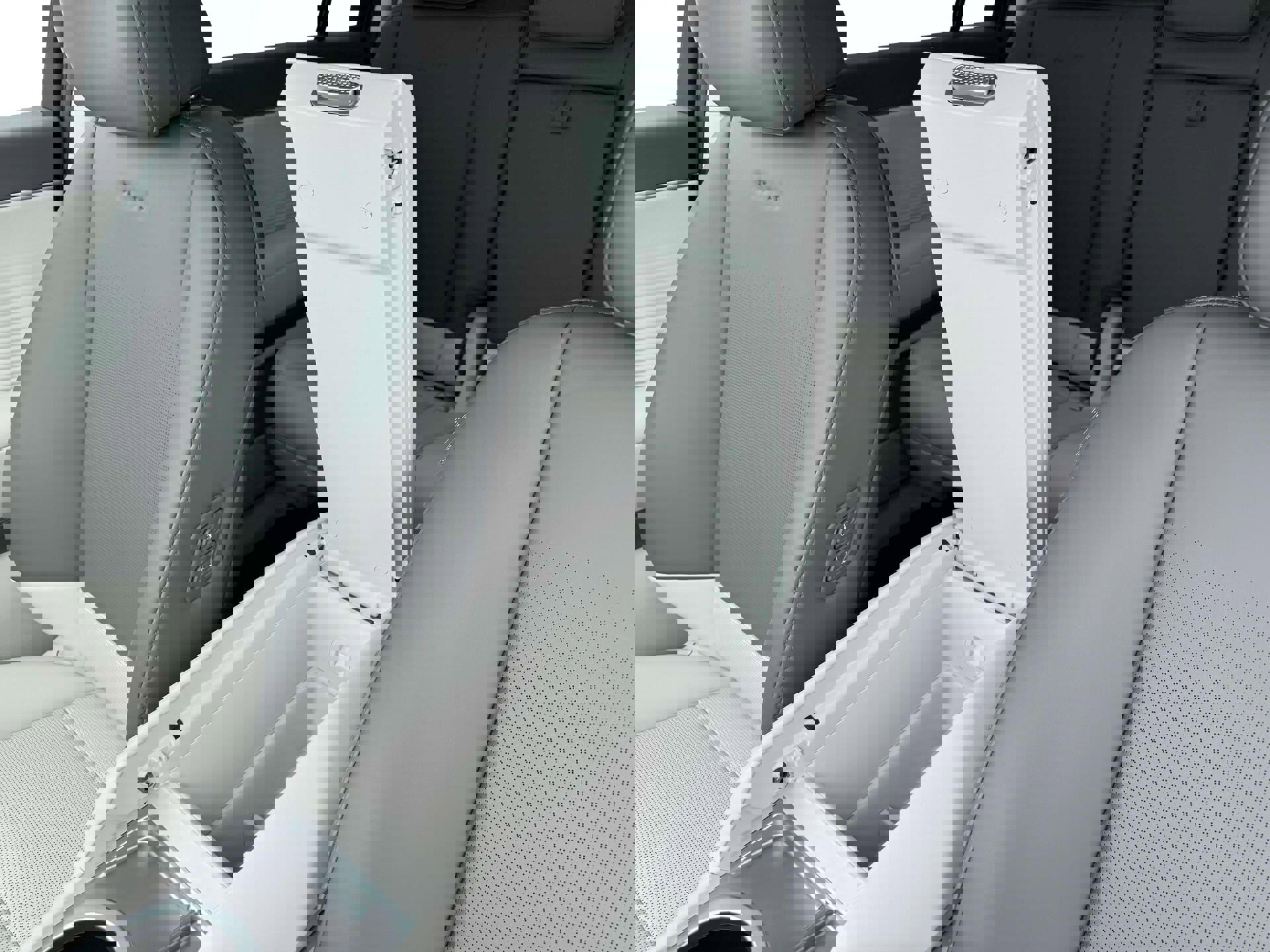 New 2026 Hyundai Ioniq 9 SEL w/ Tow & Go Package image 18