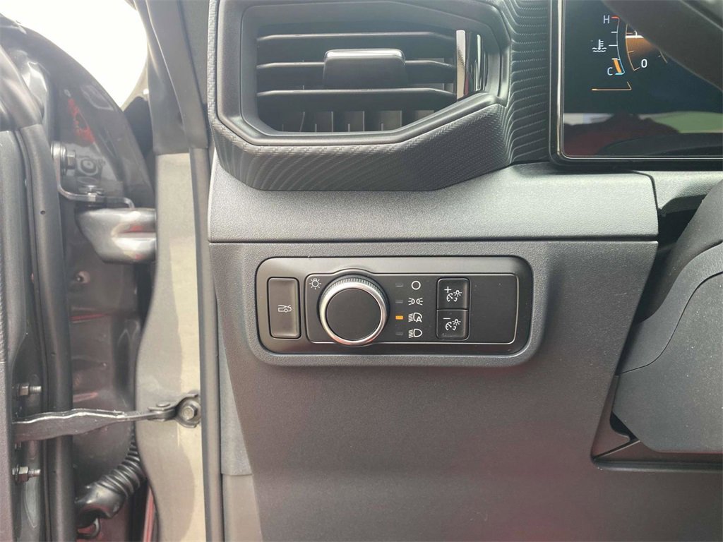 New 2025 Ford Mustang Coupe image 28