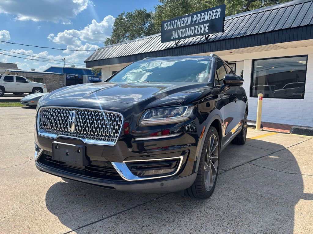 Used 2020 Lincoln Nautilus Reserve w/ Equipment Group 202A image 2