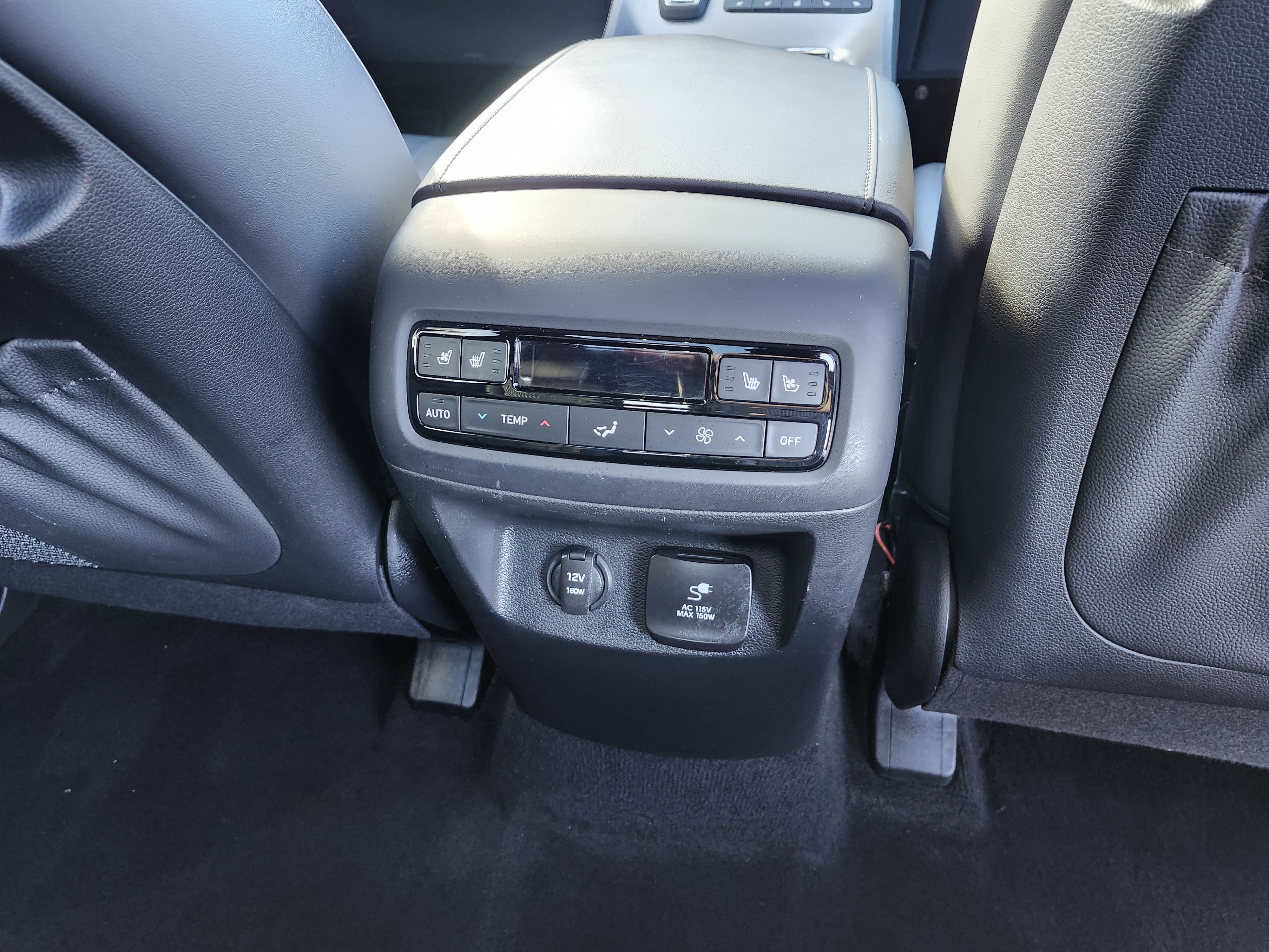 Used 2024 Hyundai Palisade Calligraphy image 26