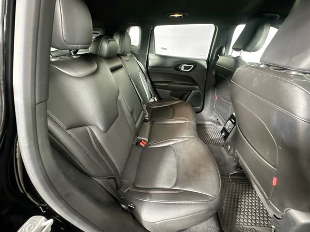 Used 2025 Jeep Compass Trailhawk image 25