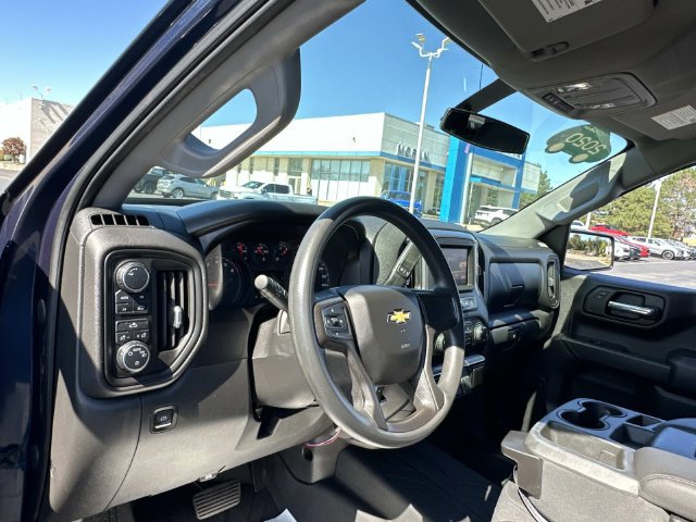 Certified 2020 Chevrolet Silverado 1500 Custom w/ Custom Value Package AWD/4WD image 9