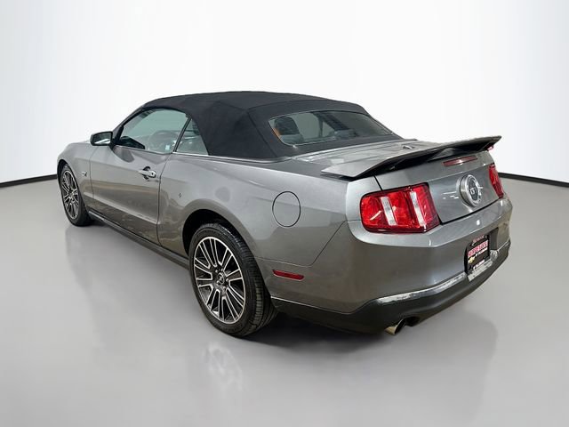 Used 2010 Ford Mustang GT Premium RWD image 9