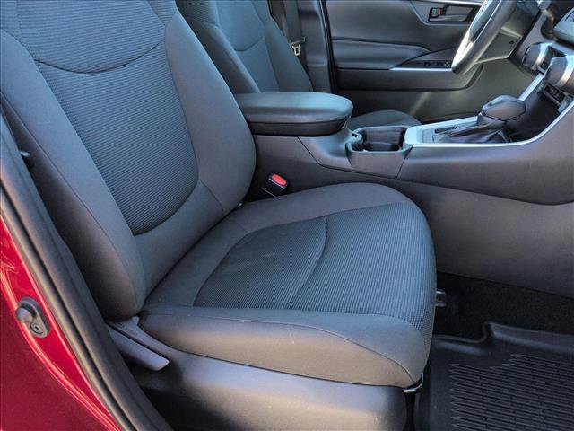 Used 2020 Toyota RAV4 LE w/ All Weather Liner Package image 20