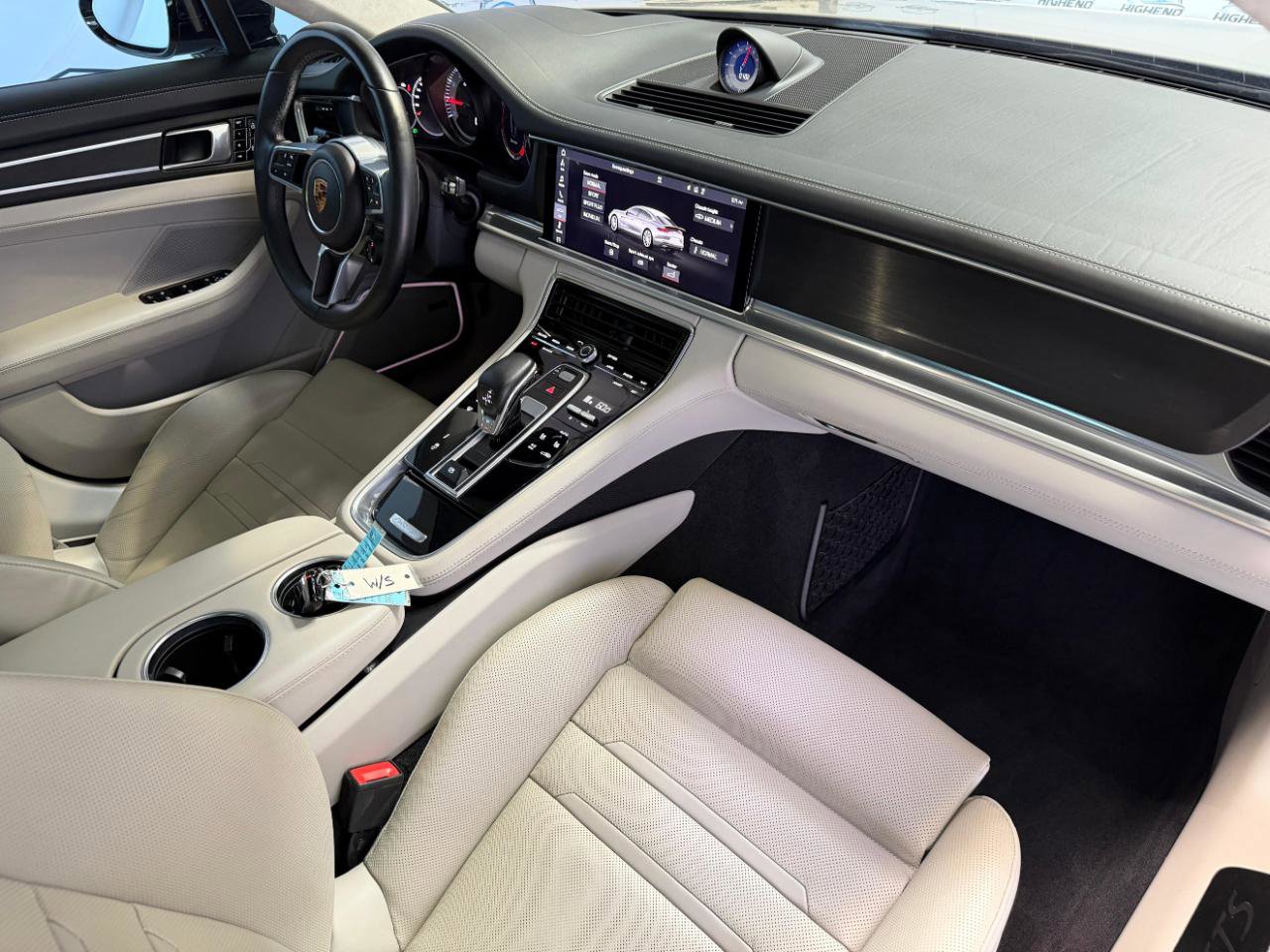Used 2019 Porsche Panamera GTS w/ Premium Package Plus AWD/4WD image 29