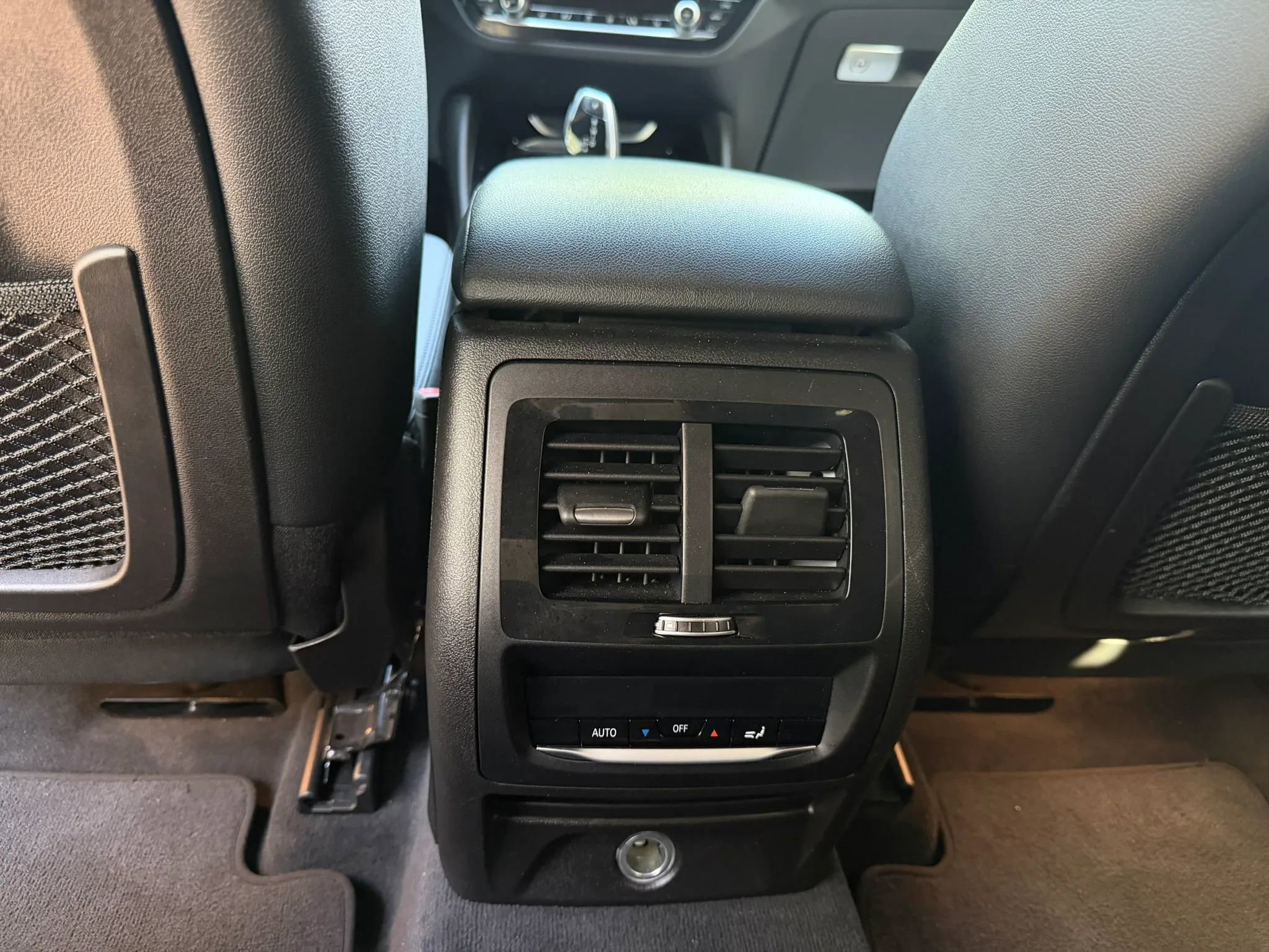 Used 2019 BMW X4 xDrive30i w/ Convenience Package image 19