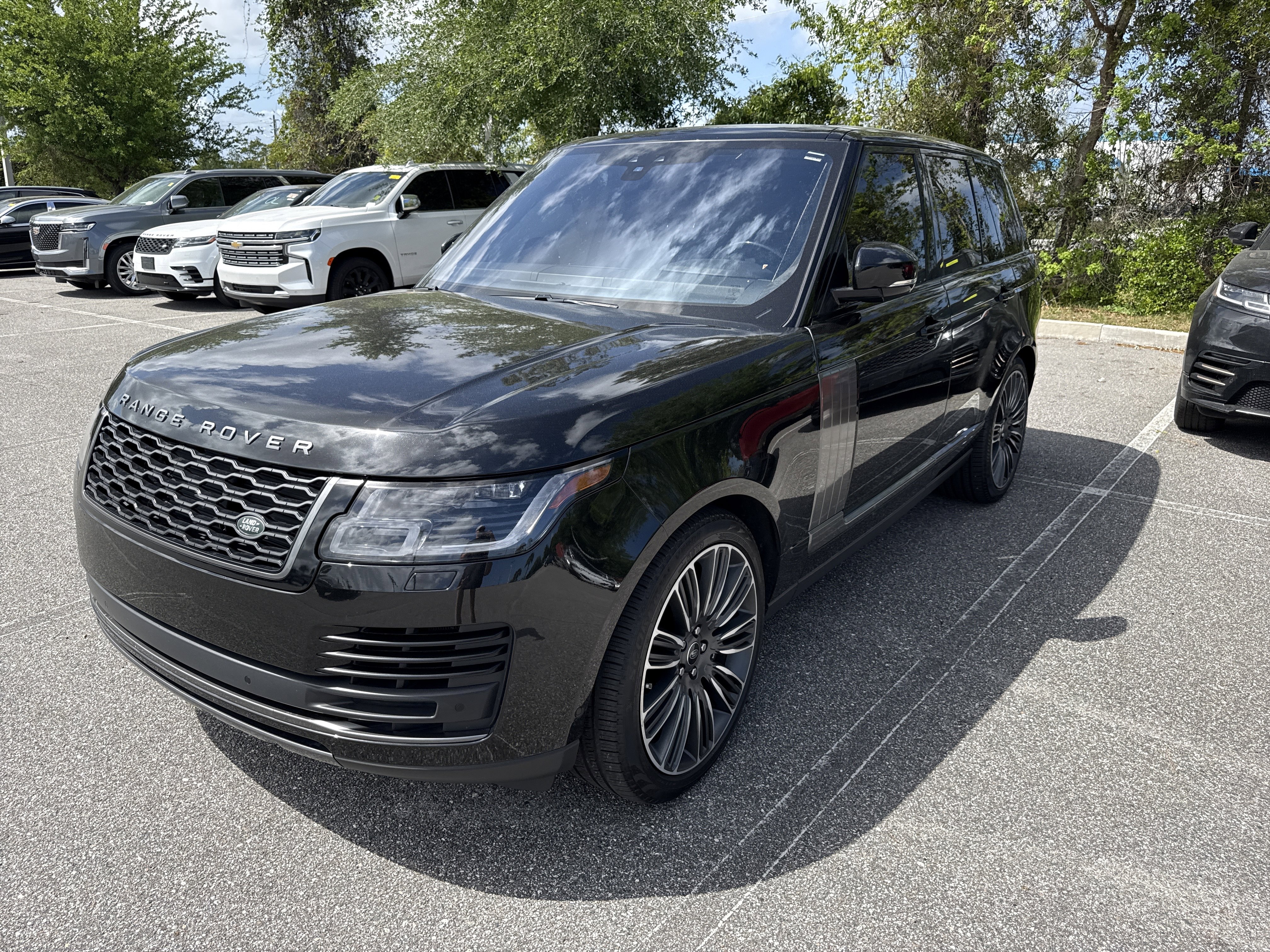 Used 2022 Land Rover Range Rover Westminster Edition image 2
