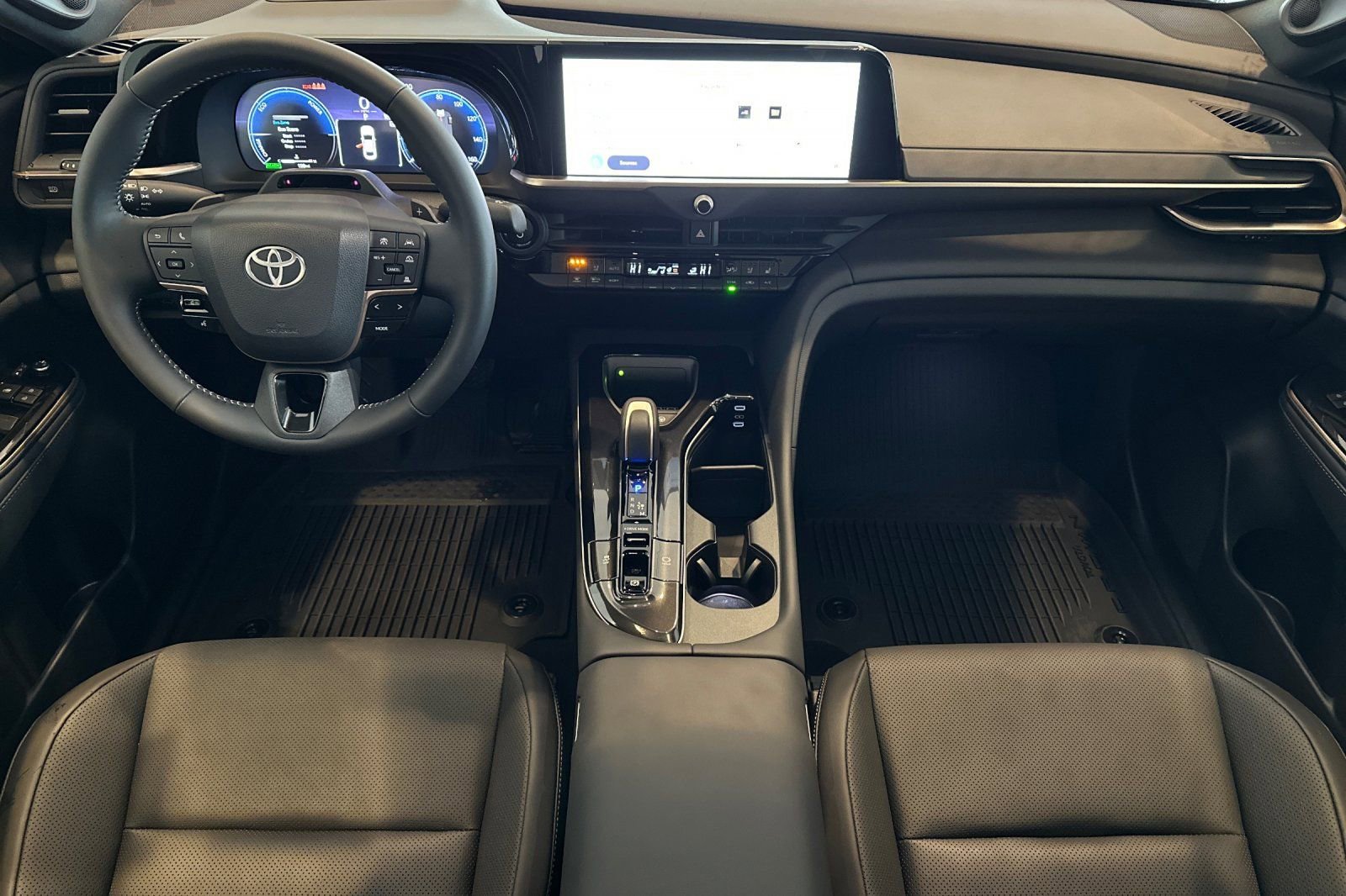 New 2026 Toyota Crown Platinum AWD/4WD image 11