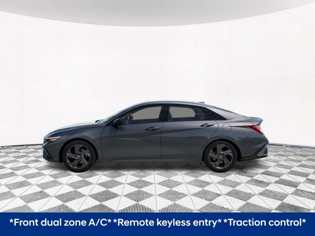 New 2026 Hyundai Elantra Sport w/ Cargo Package FWD image 5