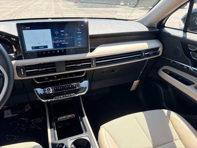 New 2025 Lincoln Corsair Grand Touring w/ Jet Appearance Package image 16