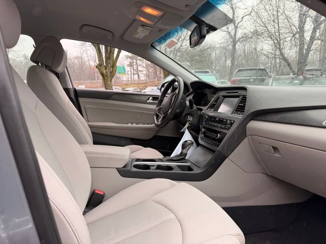Used 2016 Hyundai Sonata Sport image 3