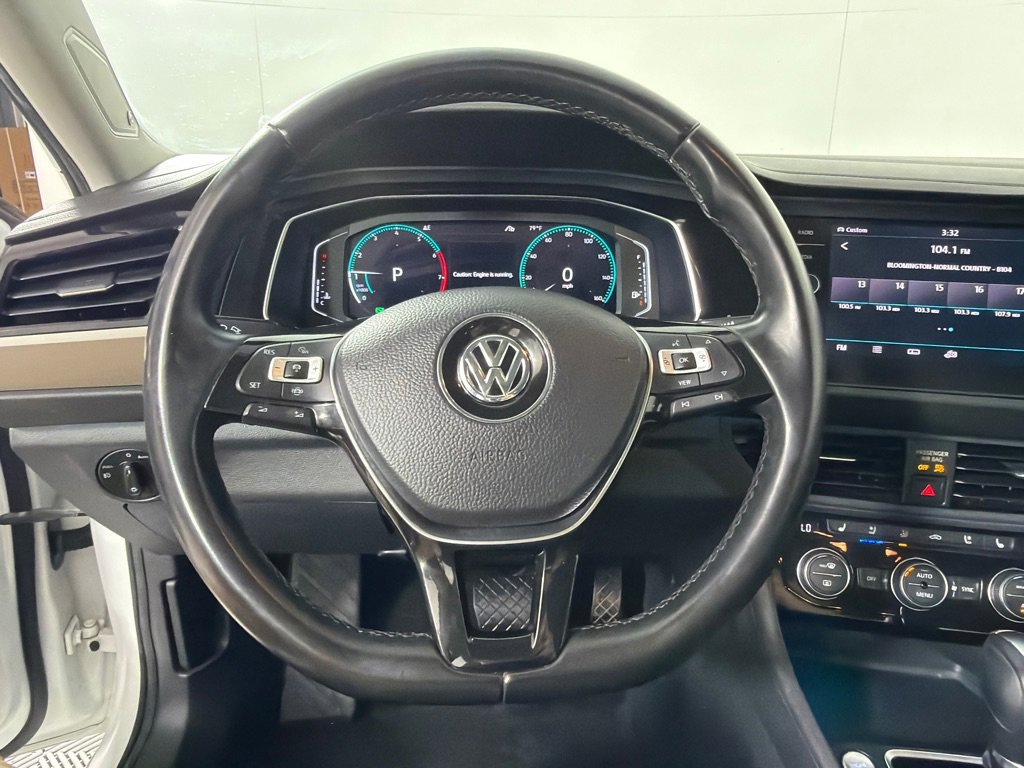 Used 2019 Volkswagen Jetta SEL Premium FWD image 15
