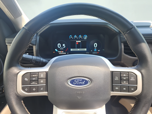 Used 2023 Ford Expedition Max Limited AWD/4WD image 14