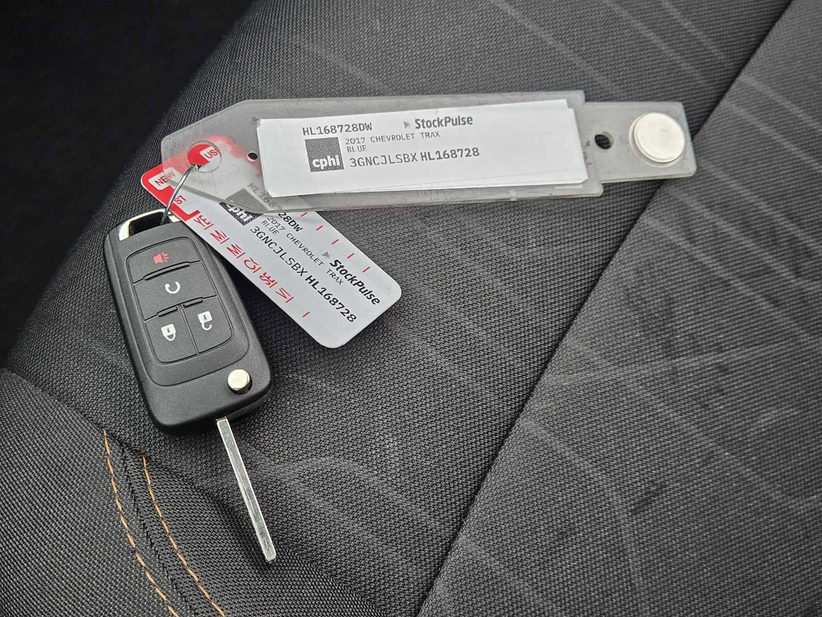 Used 2017 Chevrolet Trax LT w/ Driver Confidence Package image 31