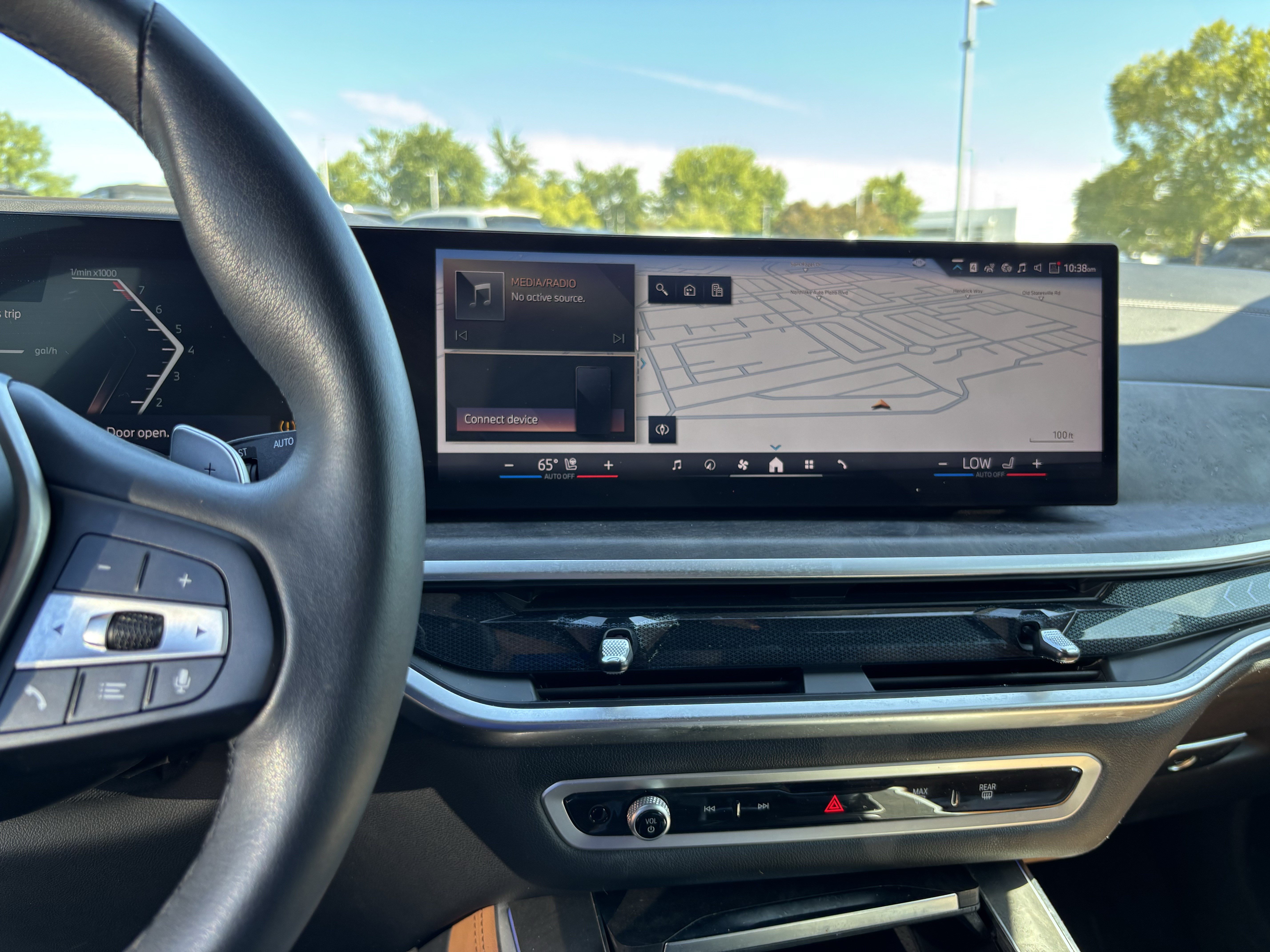 Certified 2025 BMW X5 sDrive40i w/ Premium Package RWD image 29