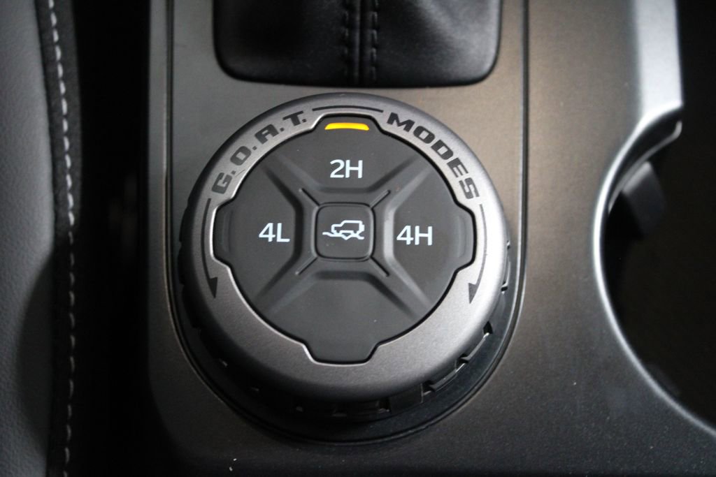 New 2025 Ford Bronco Outer Banks image 41