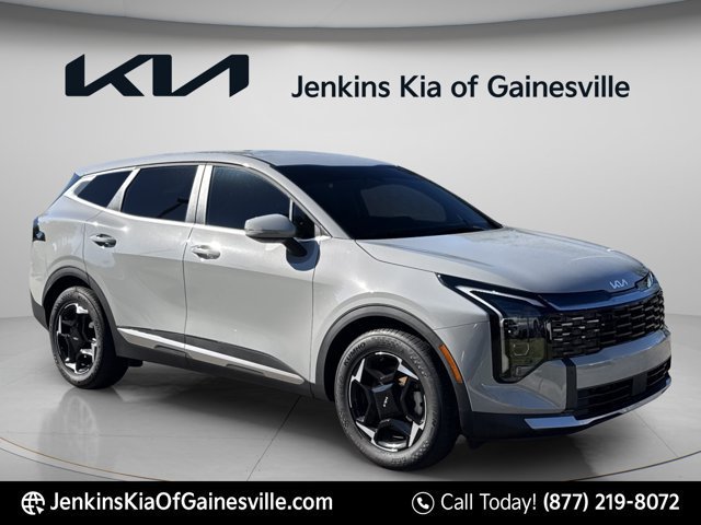 Used 2026 Kia Sportage EX FWD image 1