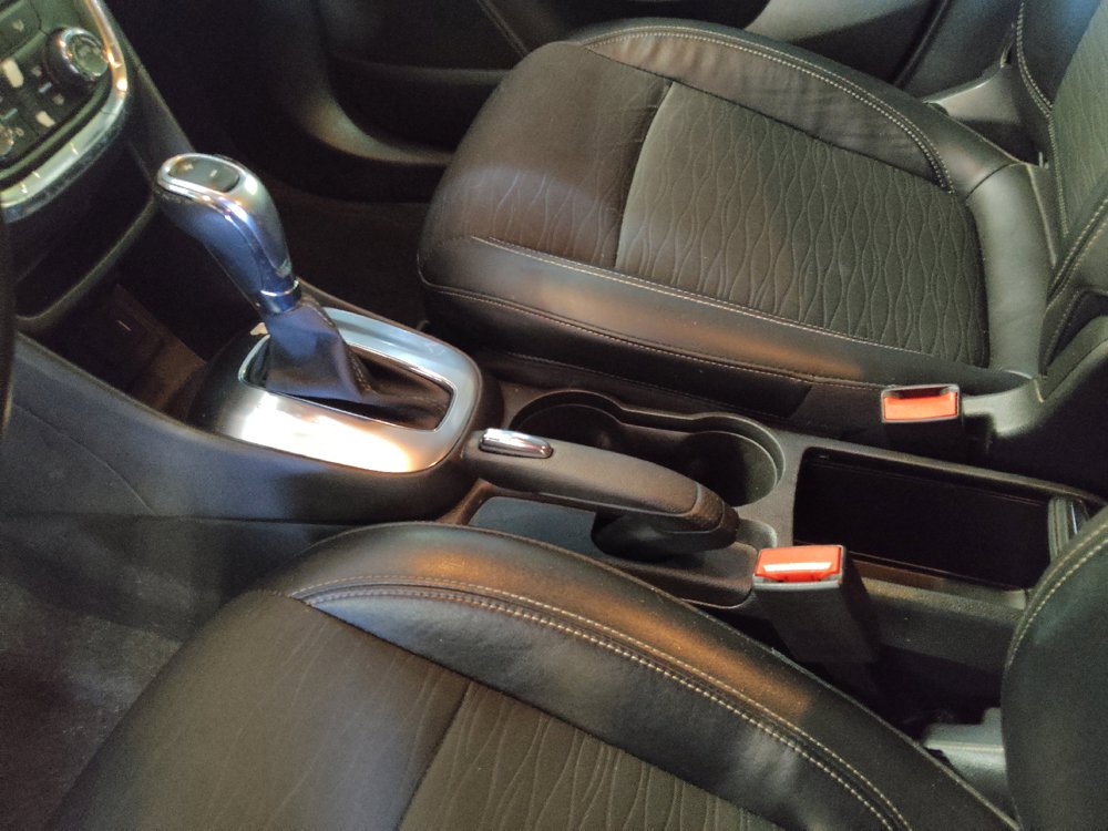 Used 2016 Buick Encore Convenience FWD image 26