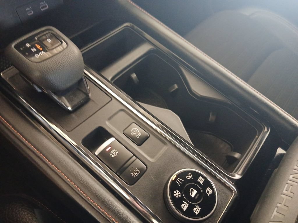 Used 2023 Nissan Pathfinder Rock Creek AWD/4WD image 20