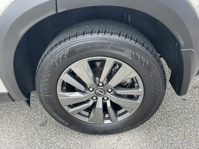 Used 2024 Nissan Pathfinder S image 11