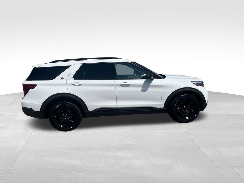Used 2022 Ford Explorer Timberline w/ Timberline Technology Package AWD/4WD image 6