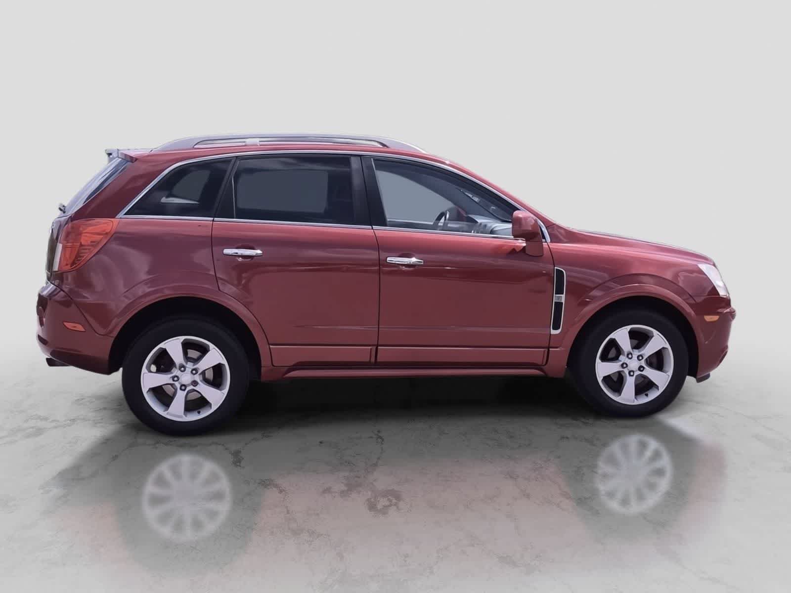 Used 2013 Chevrolet Captiva Sport LTZ FWD image 9
