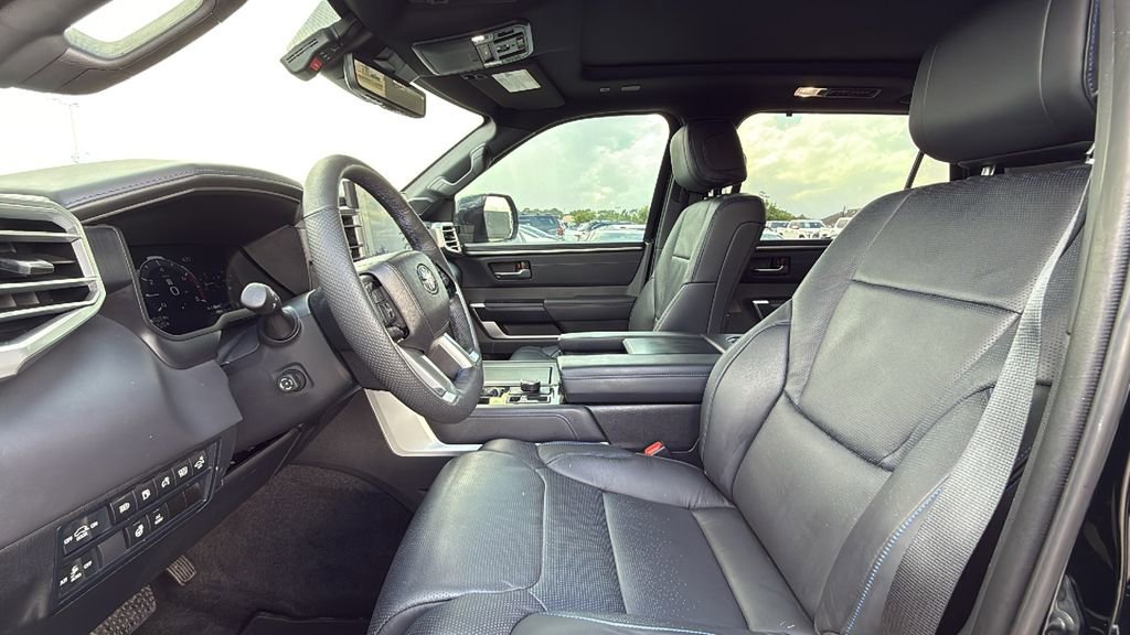Used 2024 Toyota Sequoia Platinum AWD/4WD image 10