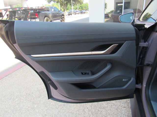 Used 2022 Porsche Taycan 4S image 16