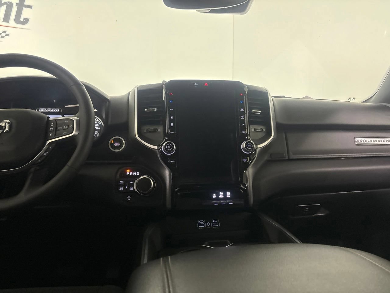Used 2025 RAM 1500 Big Horn AWD/4WD image 25