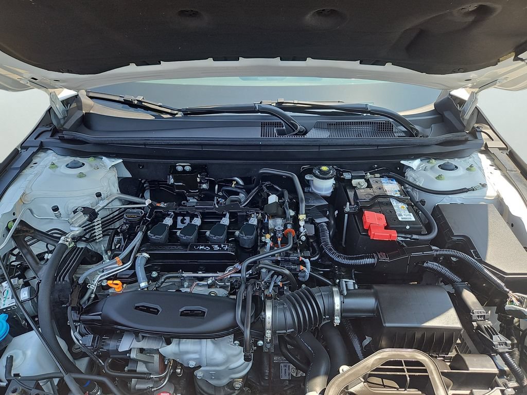 Certified 2024 Honda Accord EX image 31