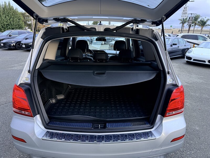 Used 2015 Mercedes-Benz GLK 350 4MATIC image 22