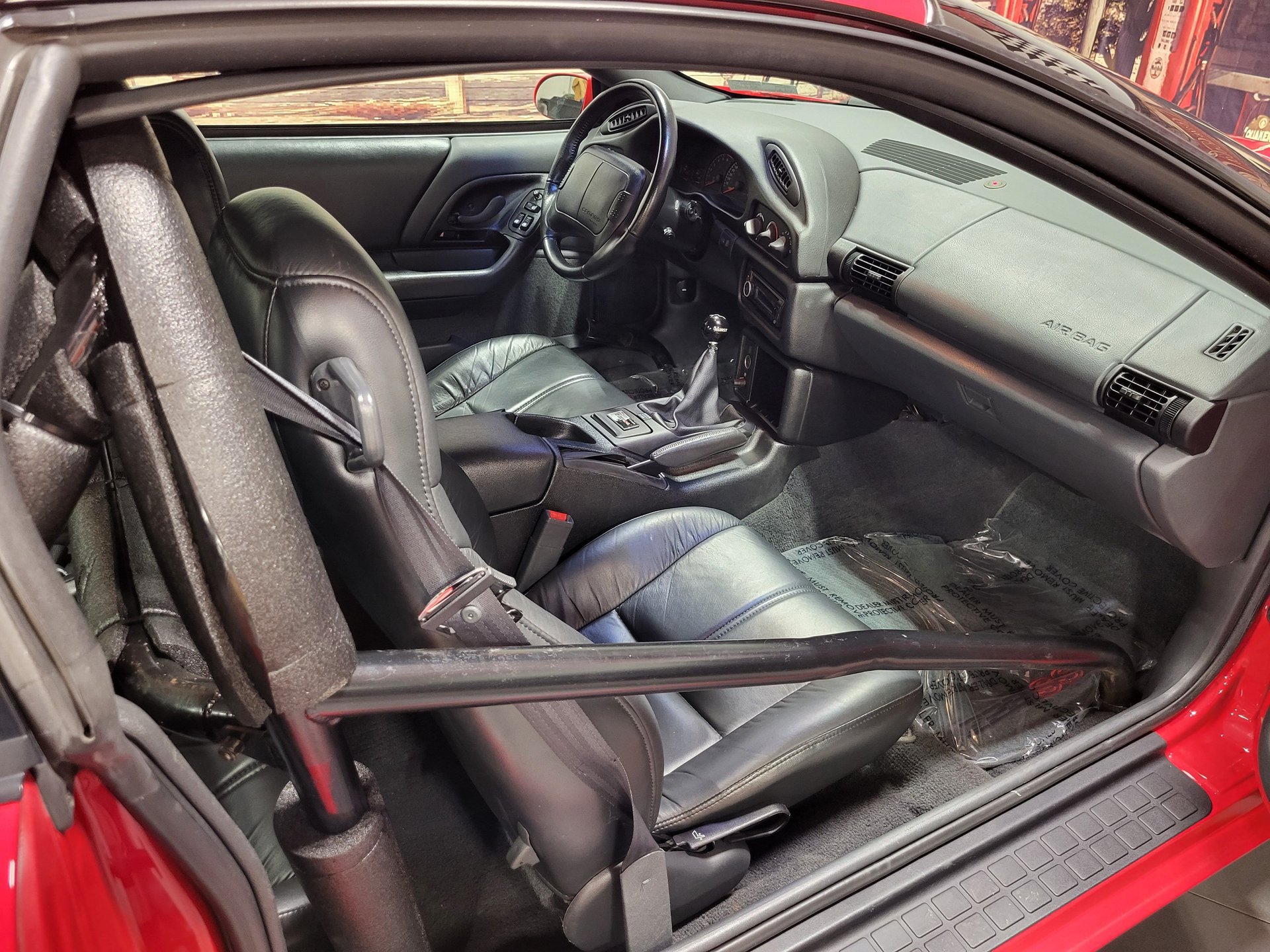 Used 1996 Chevrolet Camaro Z28 RWD image 18