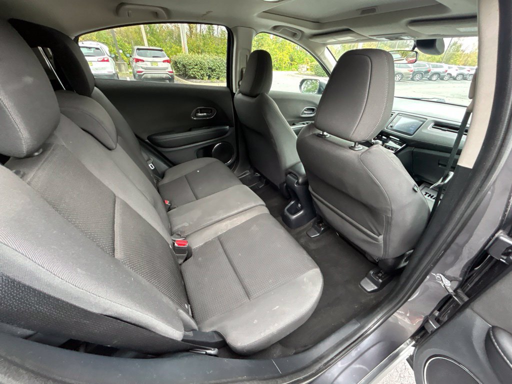 Used 2021 Honda HR-V EX image 30
