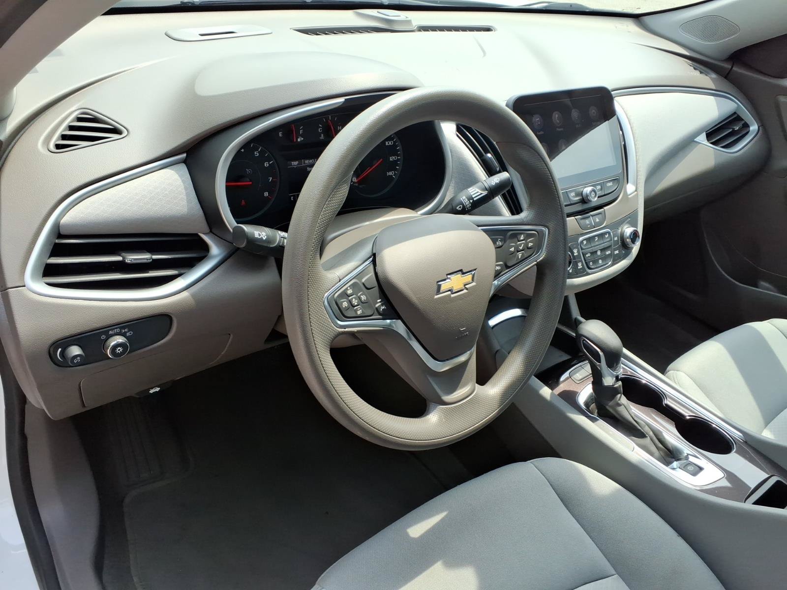 Used 2024 Chevrolet Malibu LT FWD image 8